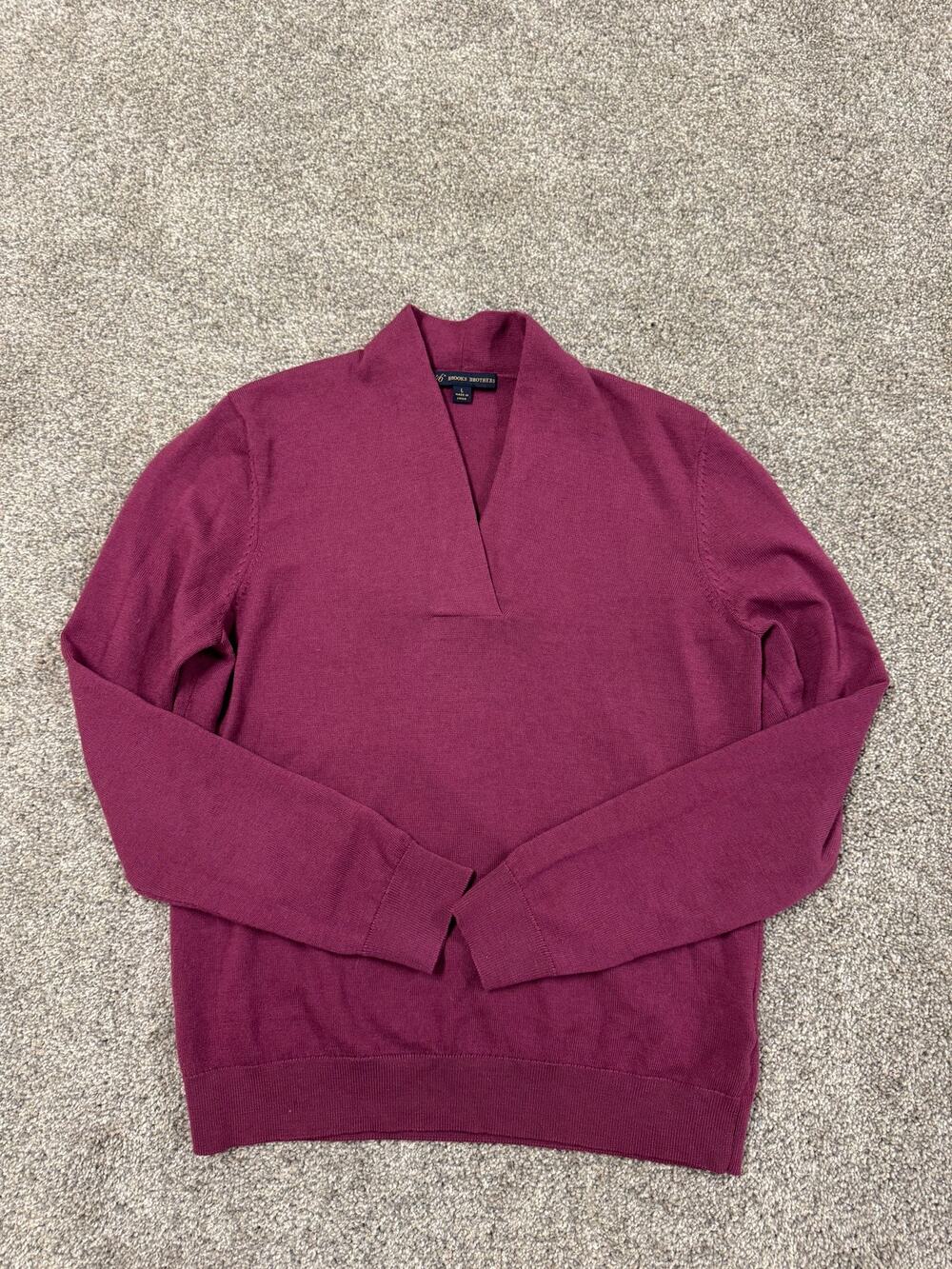 Brooks Brothers Men's V-Neck Plum Sweater